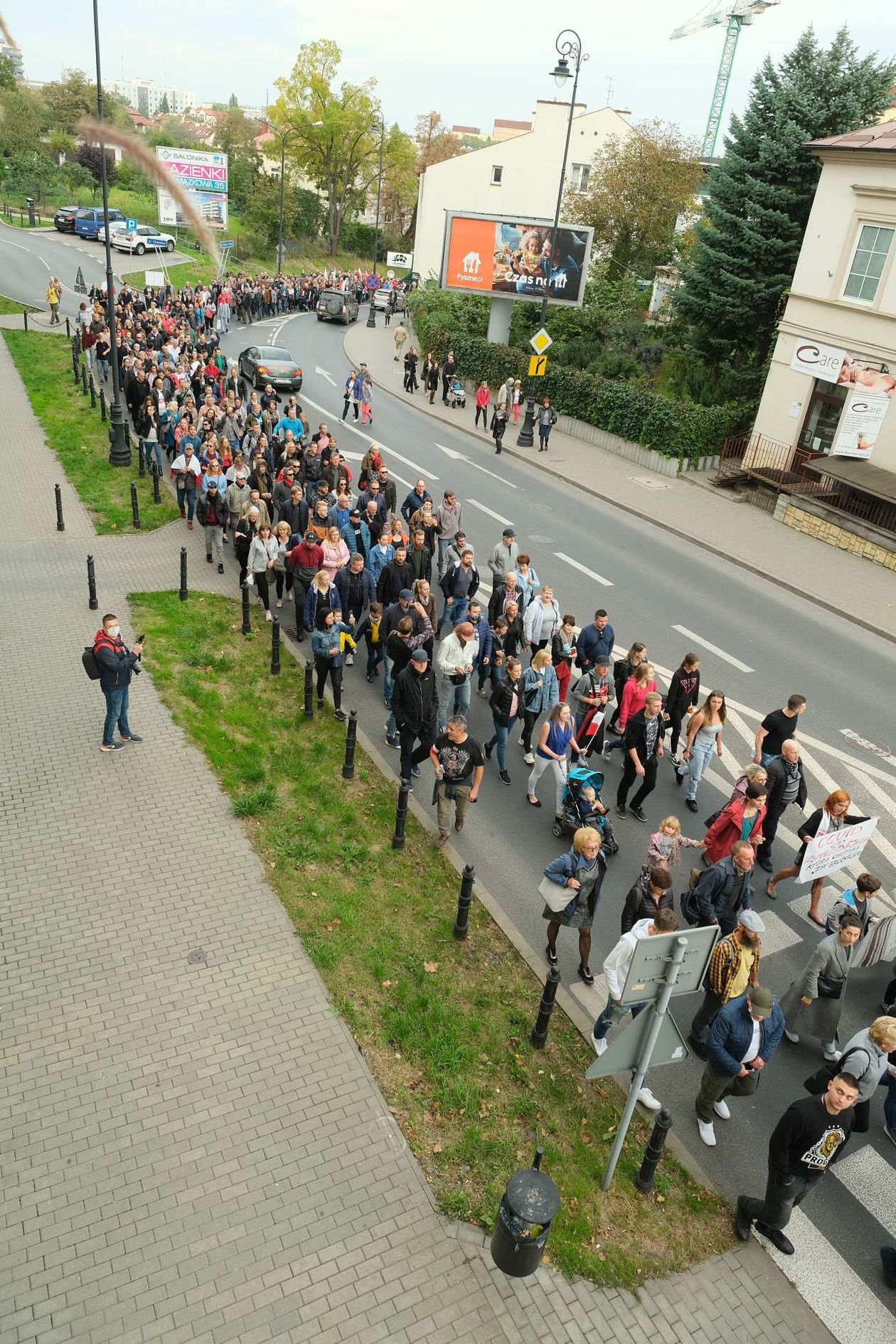  Nie wierzą w pandemię. Protest w Lublinie (zdjęcie 1) - Autor: Maciej Kaczanowski