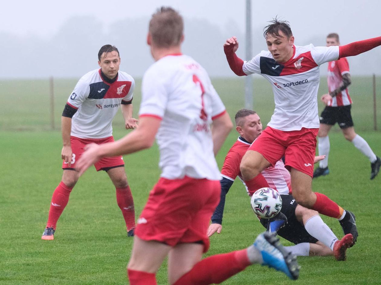  Sokół Konopnica vs GKS Orzeł Urzędów (zdjęcie 1) - Autor: Maciej Kaczanowski