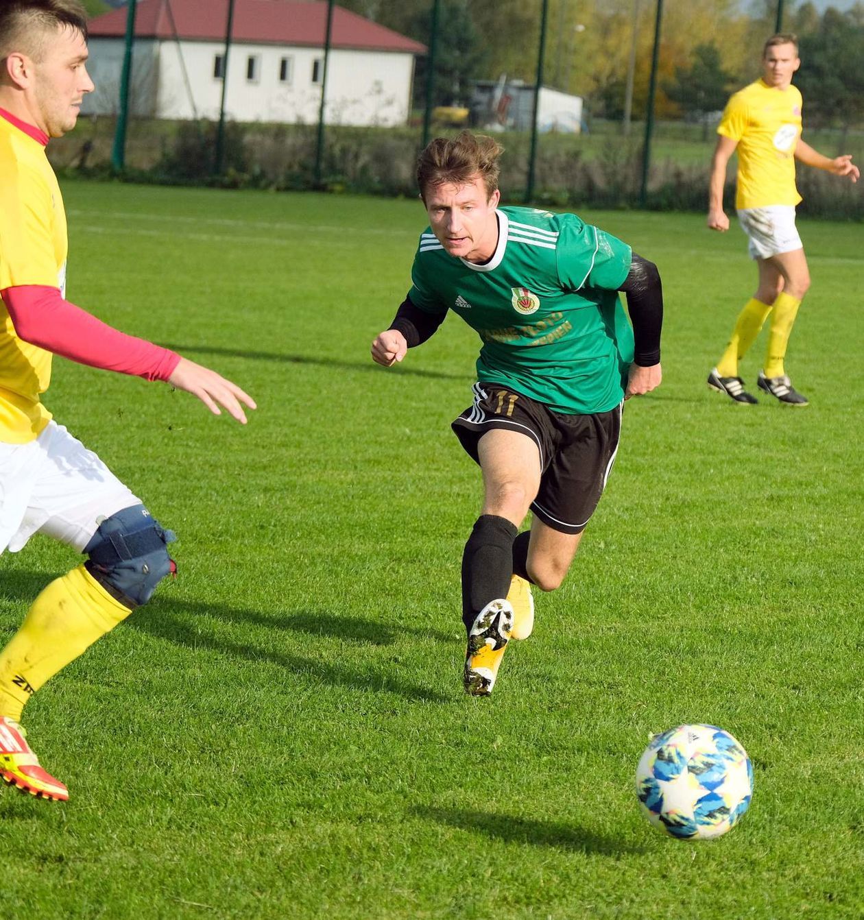  GKS Niemce vs Garbarnia Kurów (zdjęcie 1) - Autor: Maciej Kaczanowski