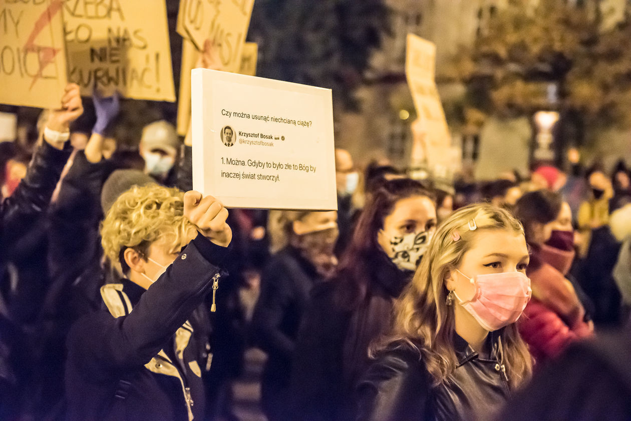  Protest kobiet w Lublinie. Sobota (zdjęcie 1) - Autor: Tomasz Tylus