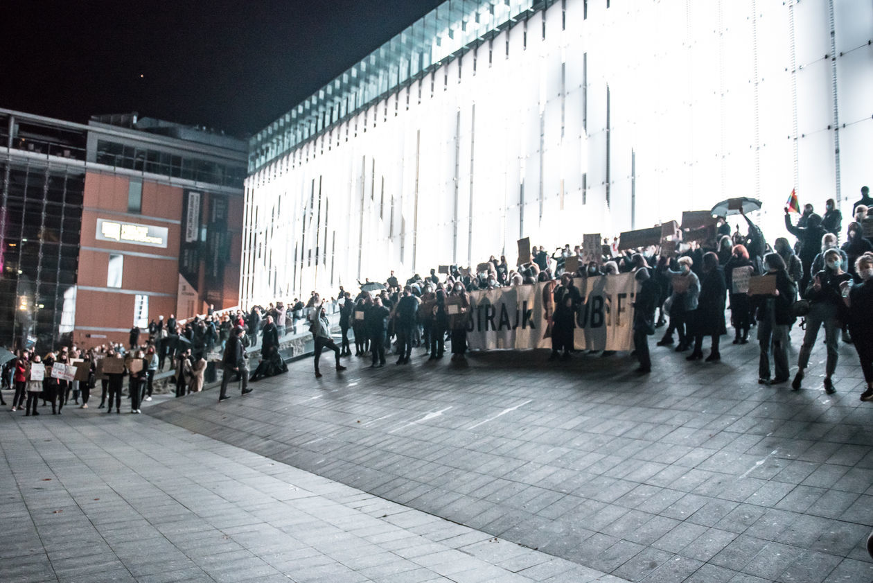  Protest kobiet w Lublinie. Sobota (zdjęcie 1) - Autor: Tomasz Tylus