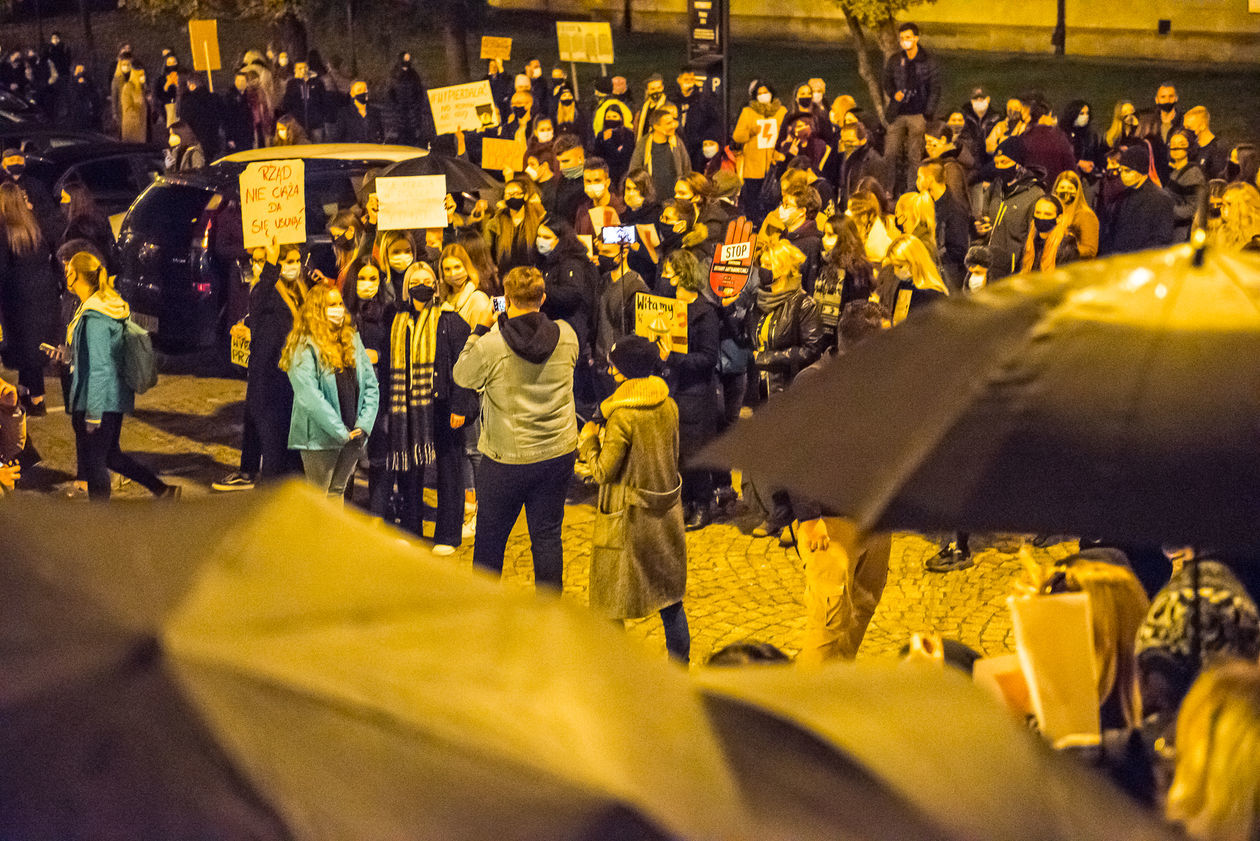  Protest kobiet w Lublinie. Sobota (zdjęcie 1) - Autor: Tomasz Tylus