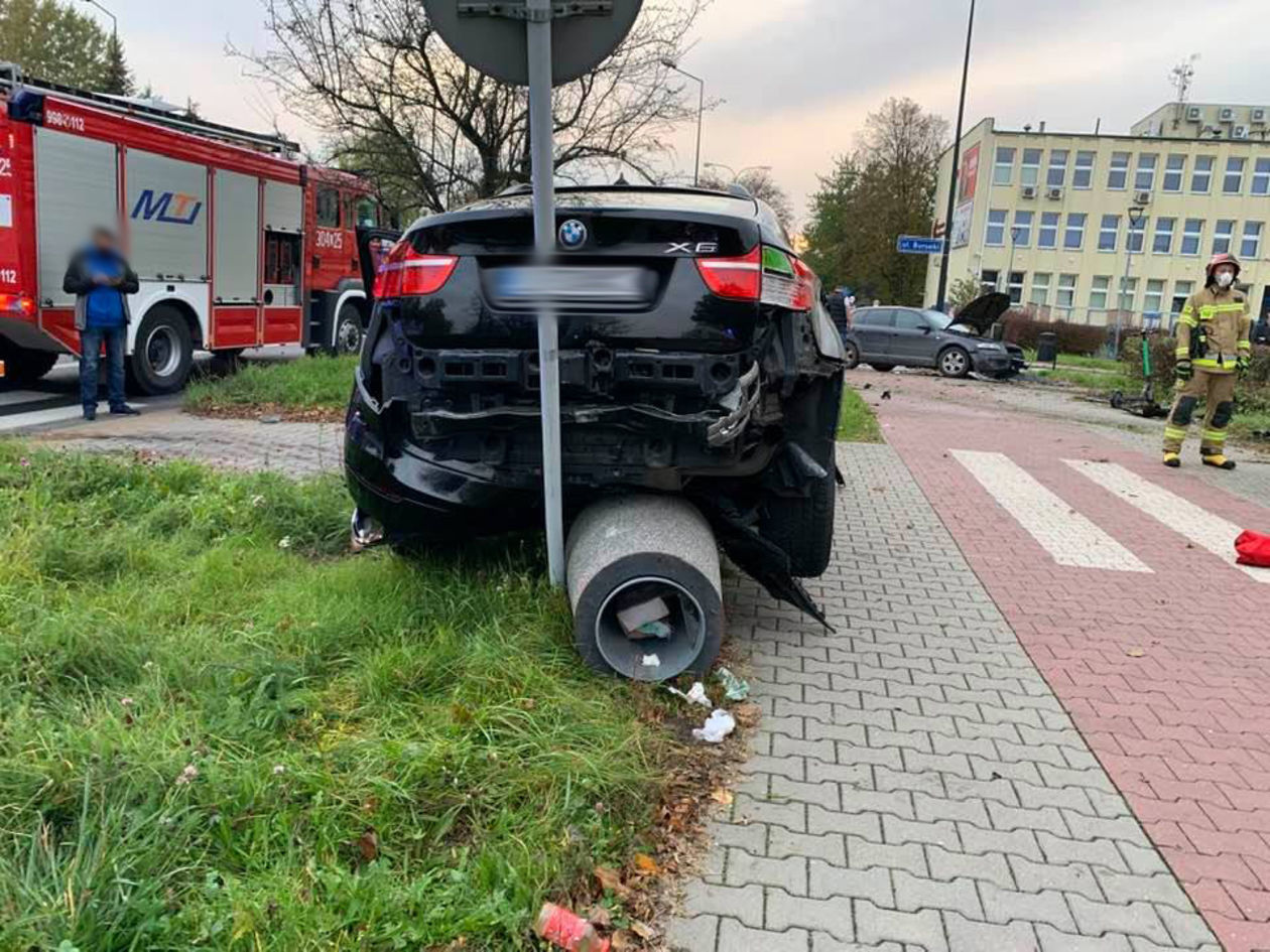  Wypadek na ul. Związkowej w Lublinie (zdjęcie 1) - Autor: KW