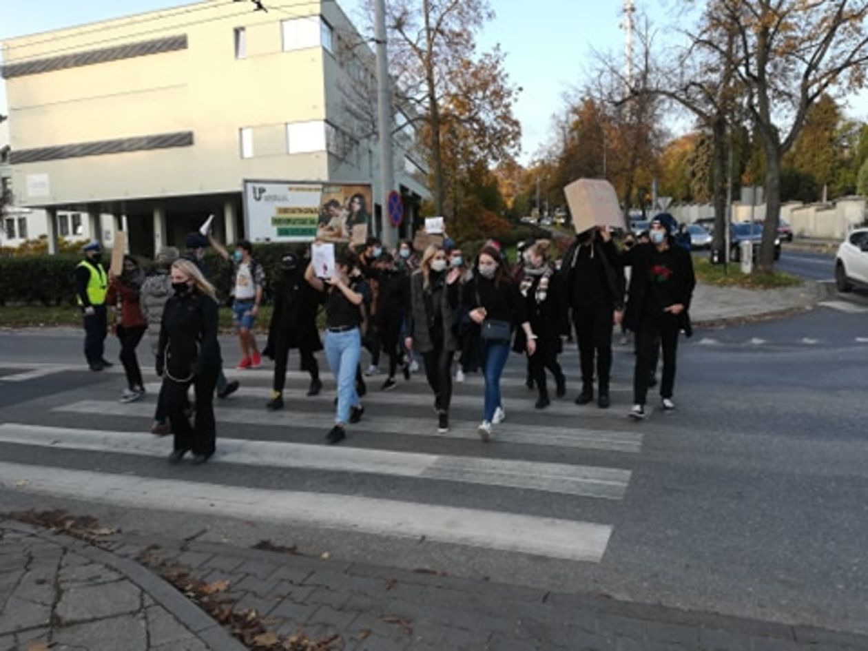  Protest przy ul. Głębokiej w Lublinie (zdjęcie 1) - Autor: Tomasz Maciuszczak