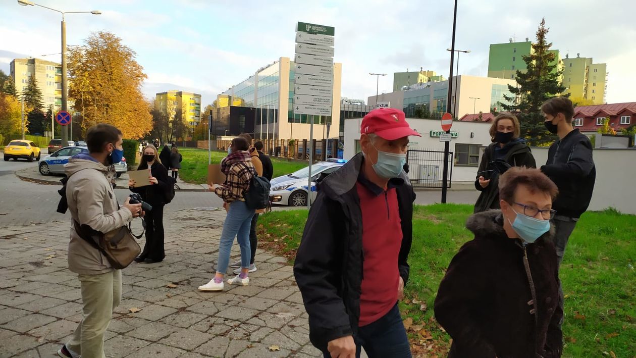  Protest przy ul. Głębokiej w Lublinie (zdjęcie 1) - Autor: Piotr Michalski