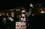 Marsz żałobny dla praw kobiet w Zamościu (zdjęcie 4)