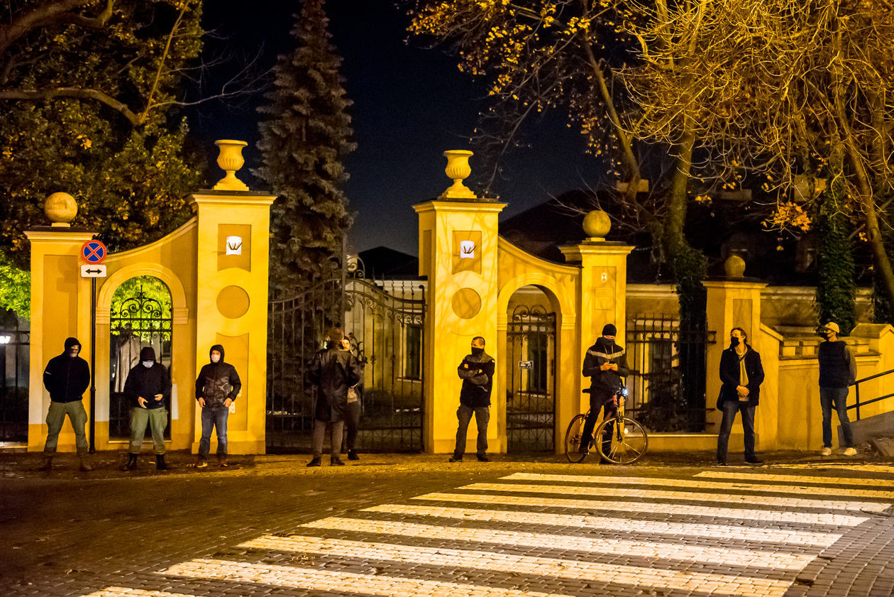  Protest kobiet. Marsz kontra Obrońcy Katedry (zdjęcie 1) - Autor: Tomasz Tylus