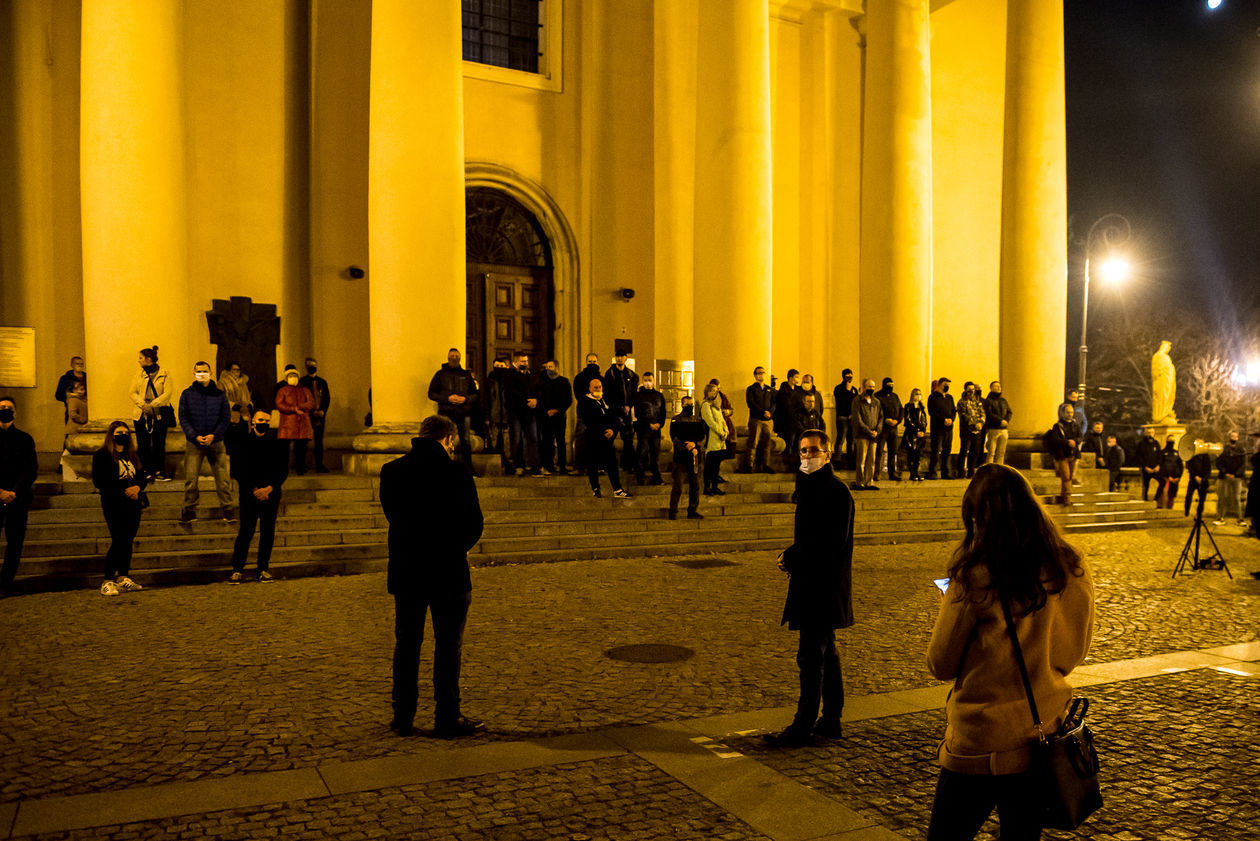  Protest kobiet. Marsz kontra Obrońcy Katedry (zdjęcie 1) - Autor: Tomasz Tylus