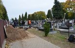 Poszukiwania na cmentarzu przy ul. Unickiej w Lublinie (zdjęcie 5)