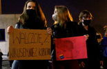Protest w sprawie praw kobiet w Puławach (zdjęcie 4)