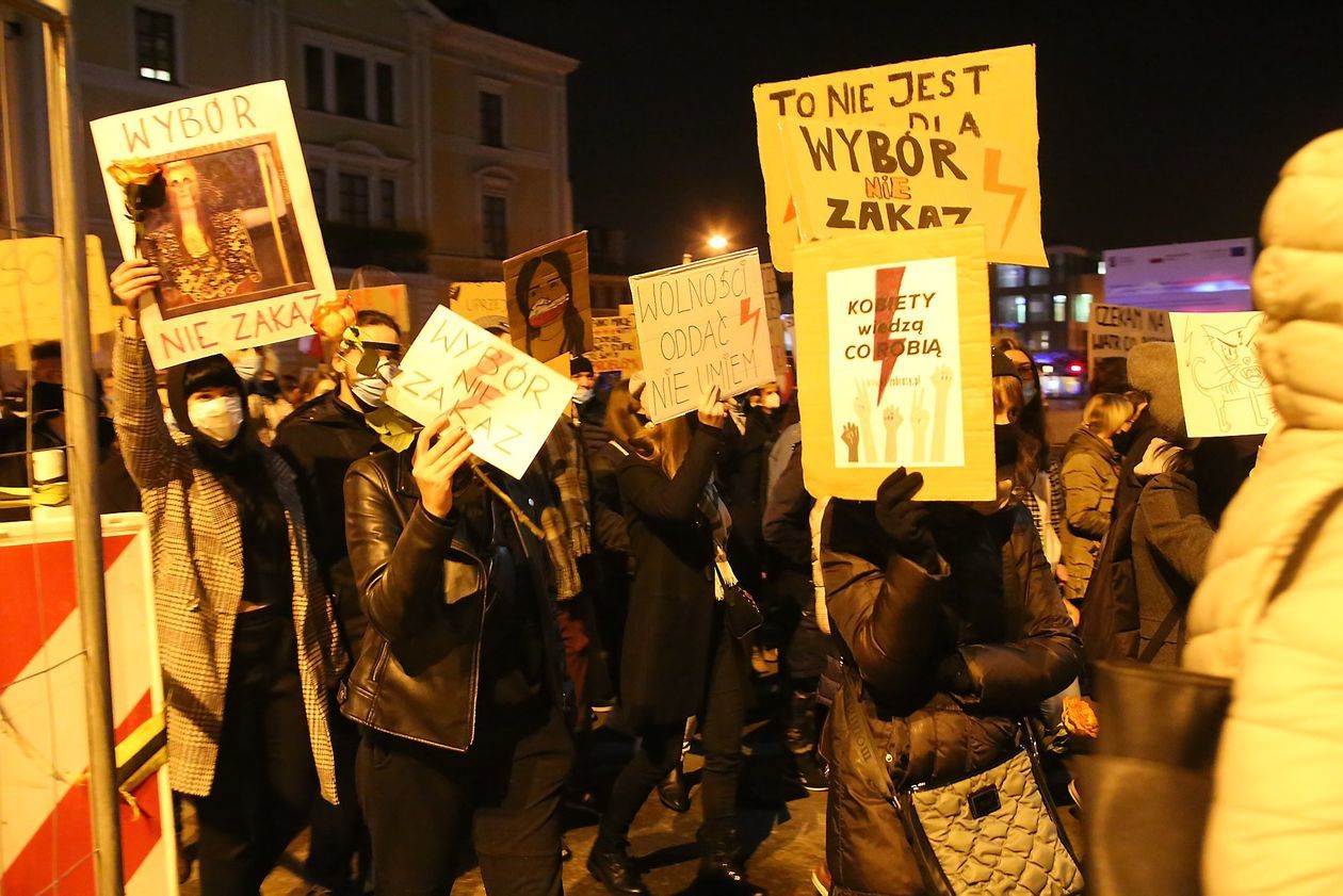  Piątkowa manifestacja w Lublinie (zdjęcie 1) - Autor: Piotr MIchalski