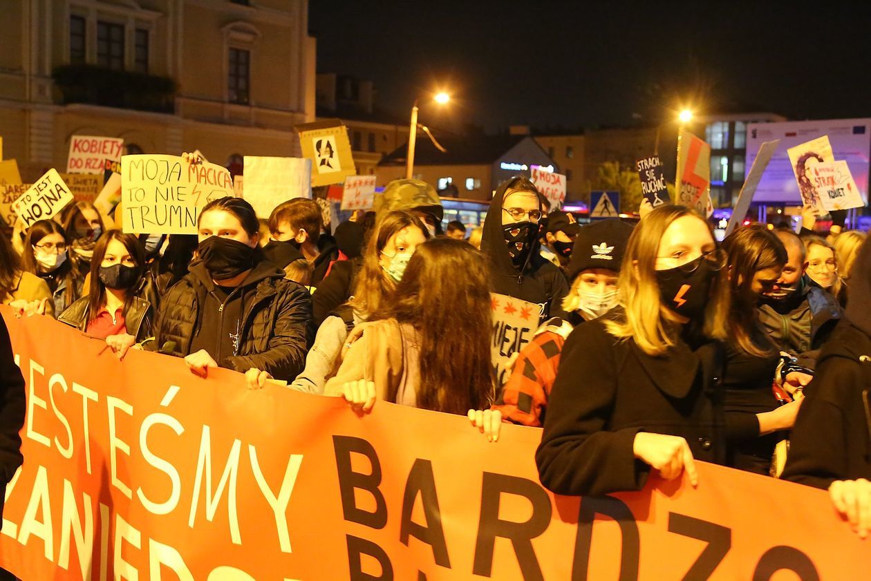  Piątkowa manifestacja w Lublinie (zdjęcie 1) - Autor: Piotr MIchalski