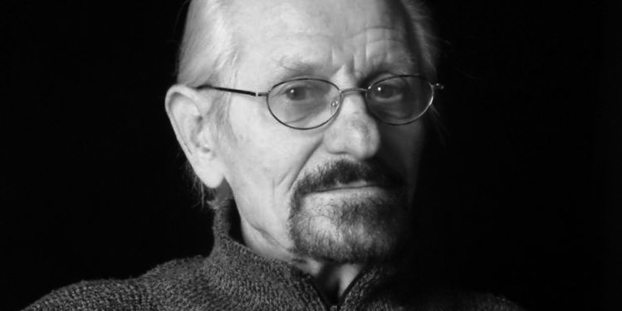  <p><strong>Jacek Abramowicz</strong></p>
<p>Muzyk, pianista, kompozytor, aranżer, artysta estradowy. Mąż tancerki baletowej Danuty Abramowicz, ojciec pianisty jazzowego Bartłomieja Abramowicza.</p>
<p>Ukończył studia prawnicze oraz uzyskał dyplom na kierunku muzyki estradowej. W okresie studi&oacute;w był założycielem i liderem zespołu &bdquo;Bemol&rdquo;, pierwszego zespołu jazzowego (dixieland) w powojennym Lublinie. Wsp&oacute;łtworzył istniejący 30 lat lubelski kabaret &bdquo;Czart&rdquo;. Założył kabaret &bdquo;Kant&rdquo;.</p>
<p>Wsp&oacute;łpracował z Teatrem im. Juliusza Osterwy w Lublinie. Był przewodniczącym Okręgowej Rady Muzyk&oacute;w Rozrywkowych Związku Zawodowego Pracownik&oacute;w Kultury i Sztuki.&nbsp;</p>
<p>Przez 10 lat kierował Klubem Dziennikarzy i Środowisk Tw&oacute;rczych &bdquo;Nora&rdquo; w Lublinie. Brał udział w setkach koncert&oacute;w estradowych jako akompaniator. Wsp&oacute;łpracował z wieloma zespołami i teatrami.</p>