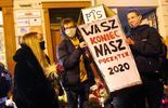 Pogrzeb PiS. Protest kobiet 1 listopada w Lublinie (zdjęcie 4)