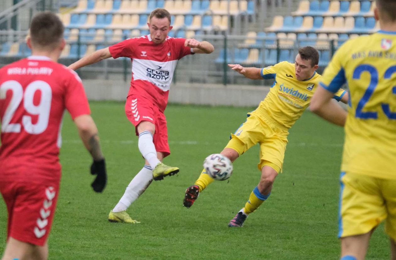  Avia – Wisła Puławy 1:1 (zdjęcie 1) - Autor: Maciej Kaczanowski