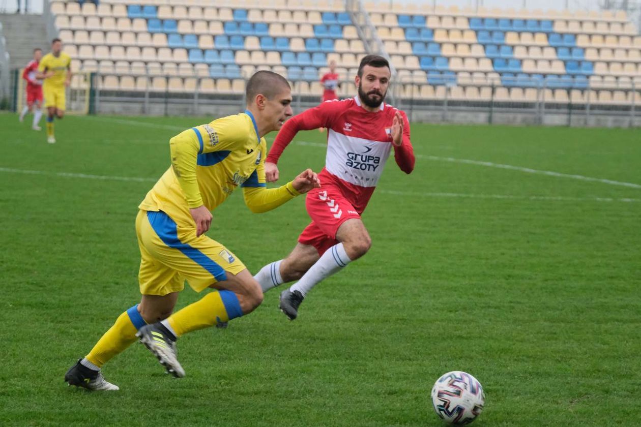  Avia – Wisła Puławy 1:1 (zdjęcie 1) - Autor: Maciej Kaczanowski