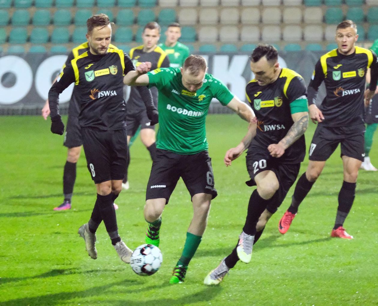  Górnik Łęczna vs GKS Jastrzębie (zdjęcie 1) - Autor: Maciej Kaczanowski