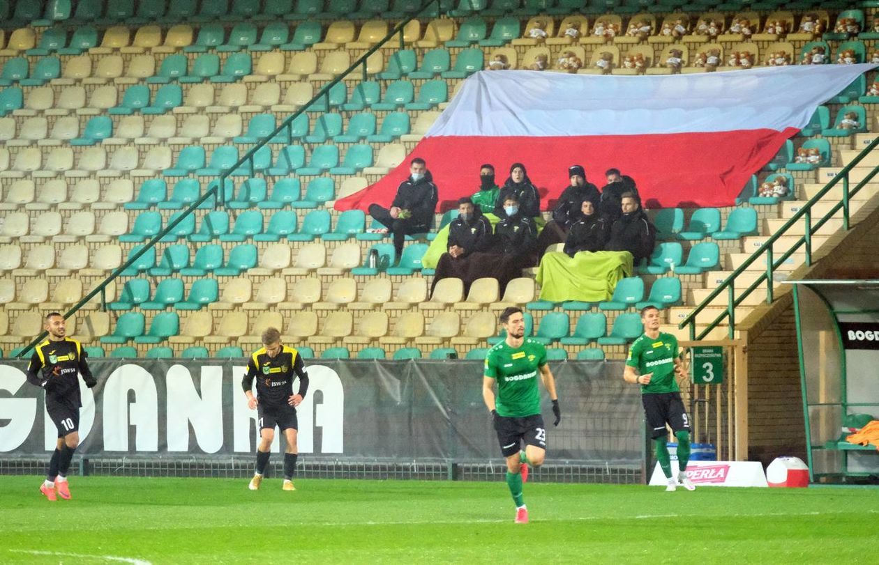  Górnik Łęczna vs GKS Jastrzębie (zdjęcie 1) - Autor: Maciej Kaczanowski