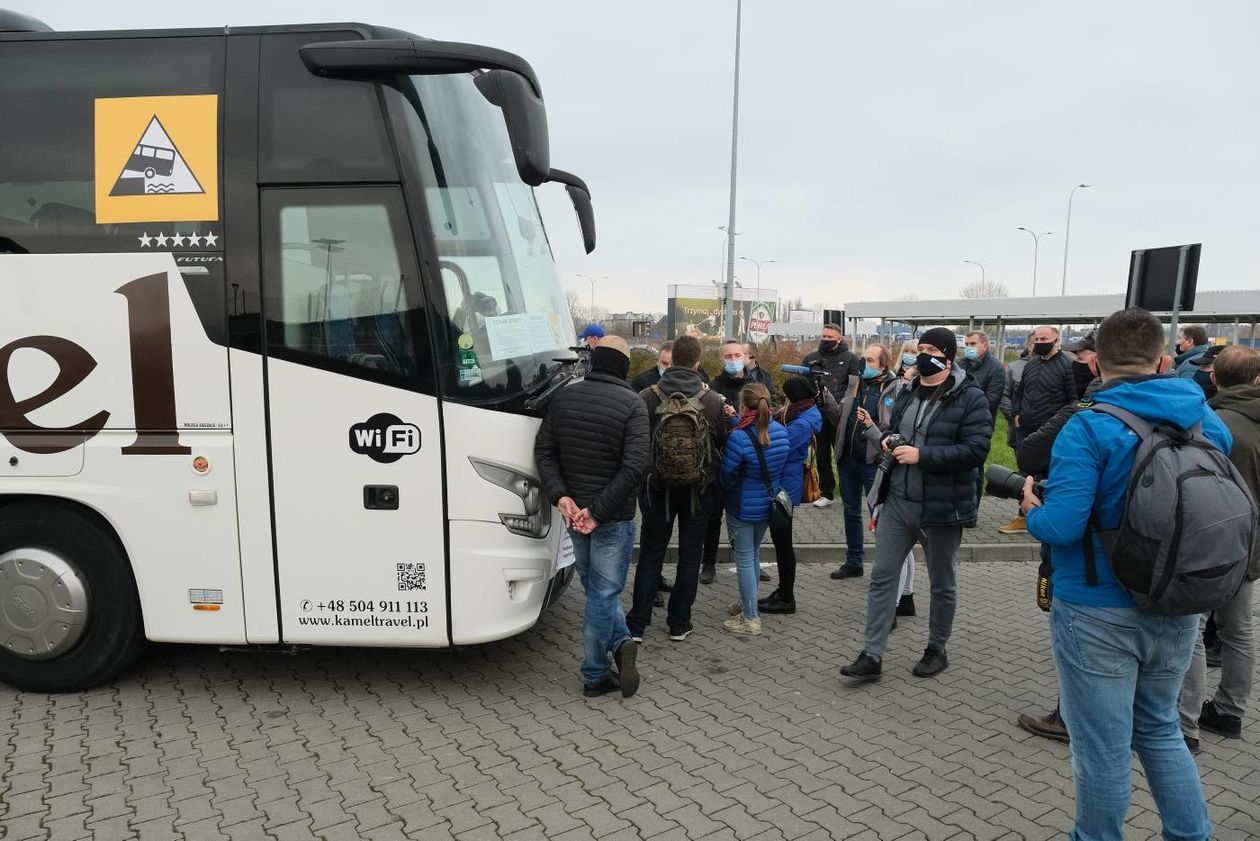  Protest przewoźników w Lublinie (zdjęcie 1) - Autor: Maciej Kaczanowski