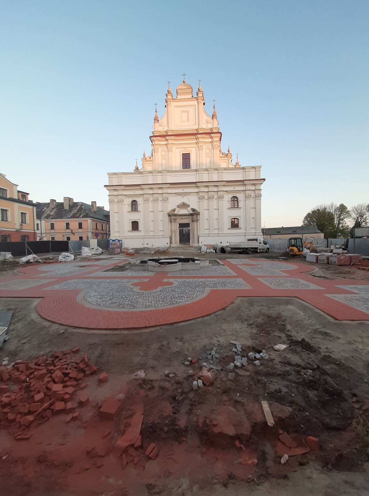Odbudowa kościoła franciszkanów w Zamościu