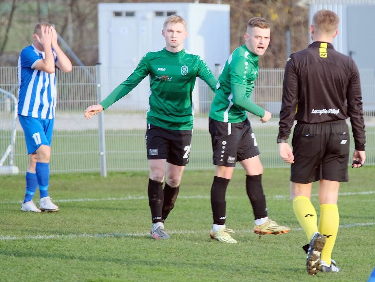  Świdniczanka vs Tomasovia Tomaszow Lubelski (zdjęcie 1) - Autor: Maciej Kaczanowski