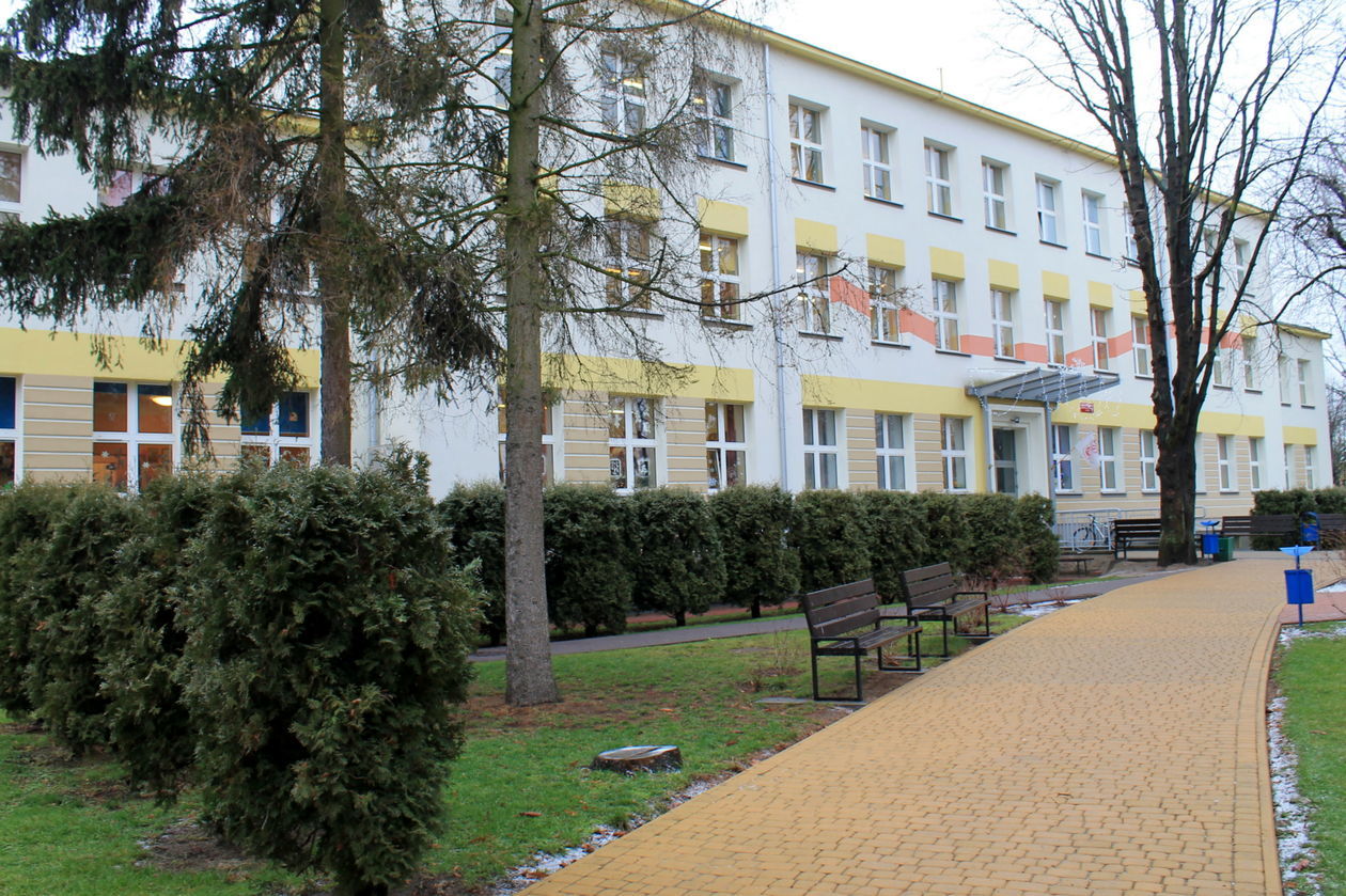 <p>Szkoła Podstawowa nr 2 w Puławach</p>