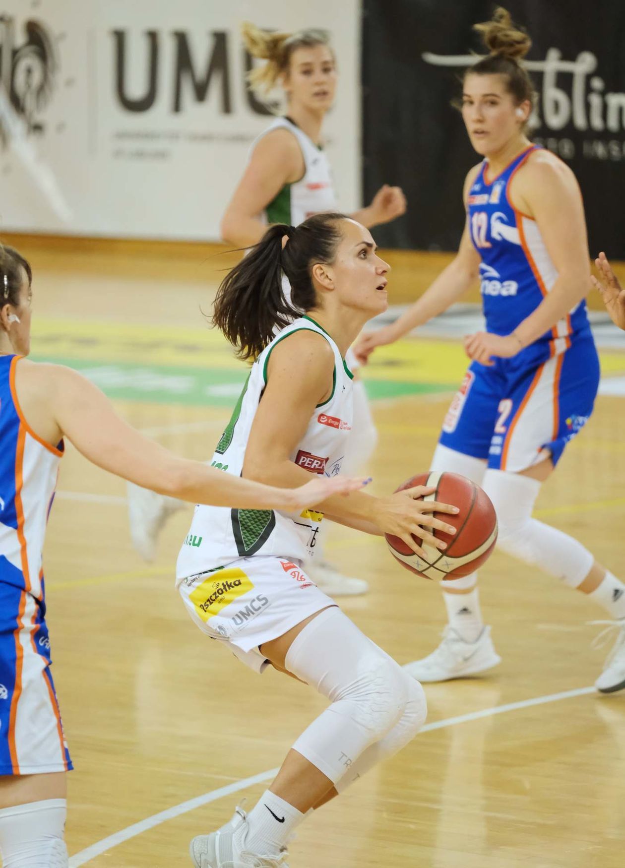  Pszczółka Polski Cukier AZS UMCS Lublin vs Enea AZS Poznań 83:63 (zdjęcie 1) - Autor: Maciej Kaczanowski