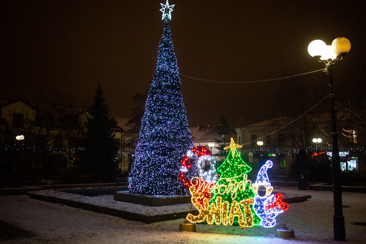  Świąteczne dekoracje w Białej Podlaskiej  (zdjęcie 13) - Autor: Bartosz Wołoszko