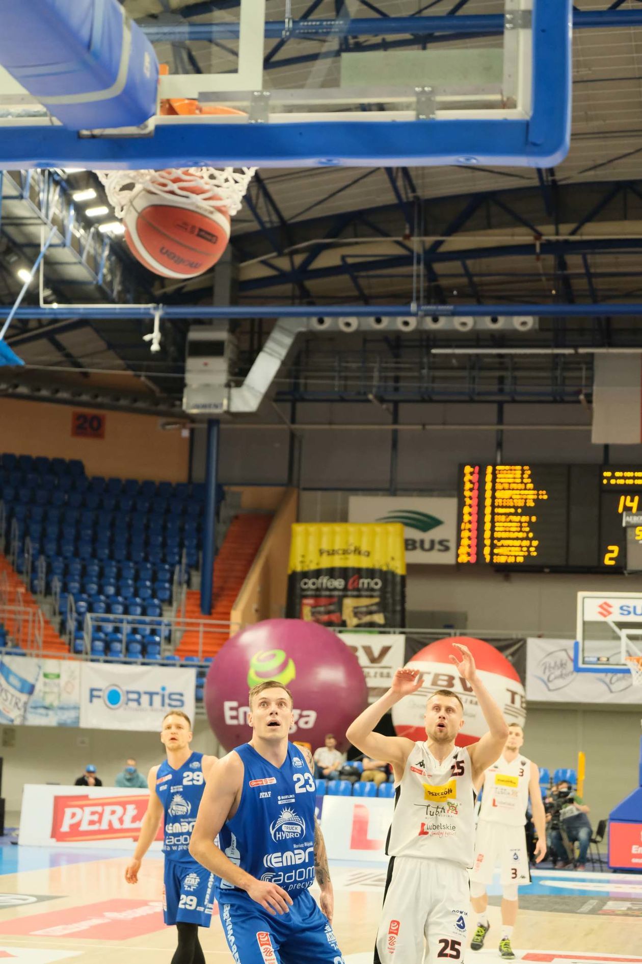  Pszczółka Start Lublin vs Hydrotruck Radom (zdjęcie 1) - Autor: Maciej Kaczanowski