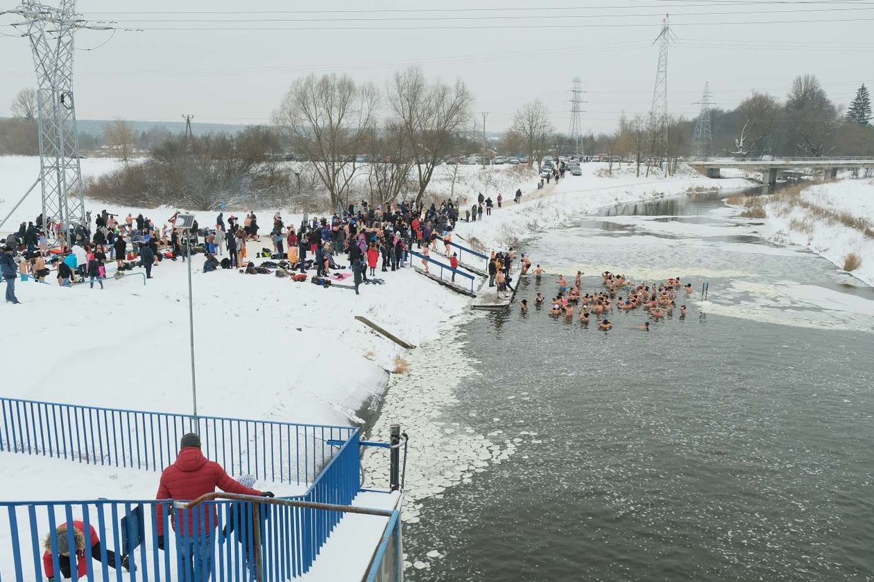  Raj morsów: -8 st.C nad Zalewem Zemborzyckim (zdjęcie 1) - Autor: Maciej Kaczanowski