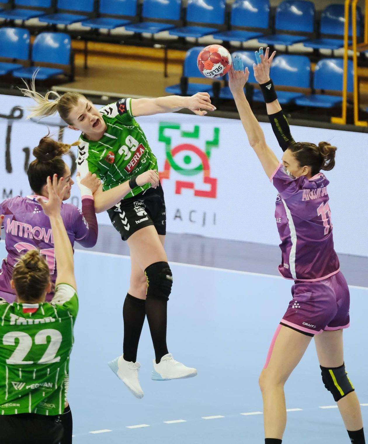  MKS Perła Lublin – Nantes Atlantique Handball 26:31 (zdjęcie 1) - Autor: Maciej Kaczanowski