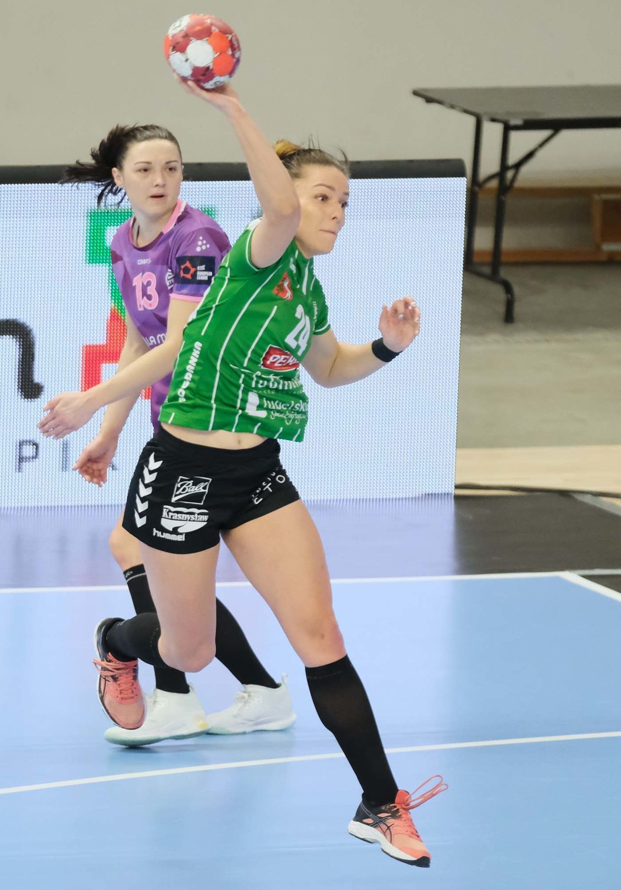  MKS Perła Lublin – Nantes Atlantique Handball 26:31 (zdjęcie 1) - Autor: Maciej Kaczanowski