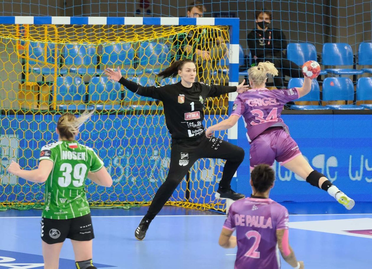  MKS Perła Lublin – Nantes Atlantique Handball 26:31 (zdjęcie 1) - Autor: Maciej Kaczanowski