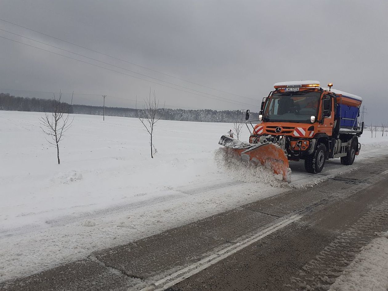 Sytuacja na drogach (poniedziałek, 8 lutego 2021 r.) (zdjęcie 1) - Autor: Zarząd Dróg Wojewódzkich w Lublinie