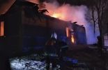 Pożar domu w miejscowości Typin (pow. tomaszowski) (zdjęcie 3)