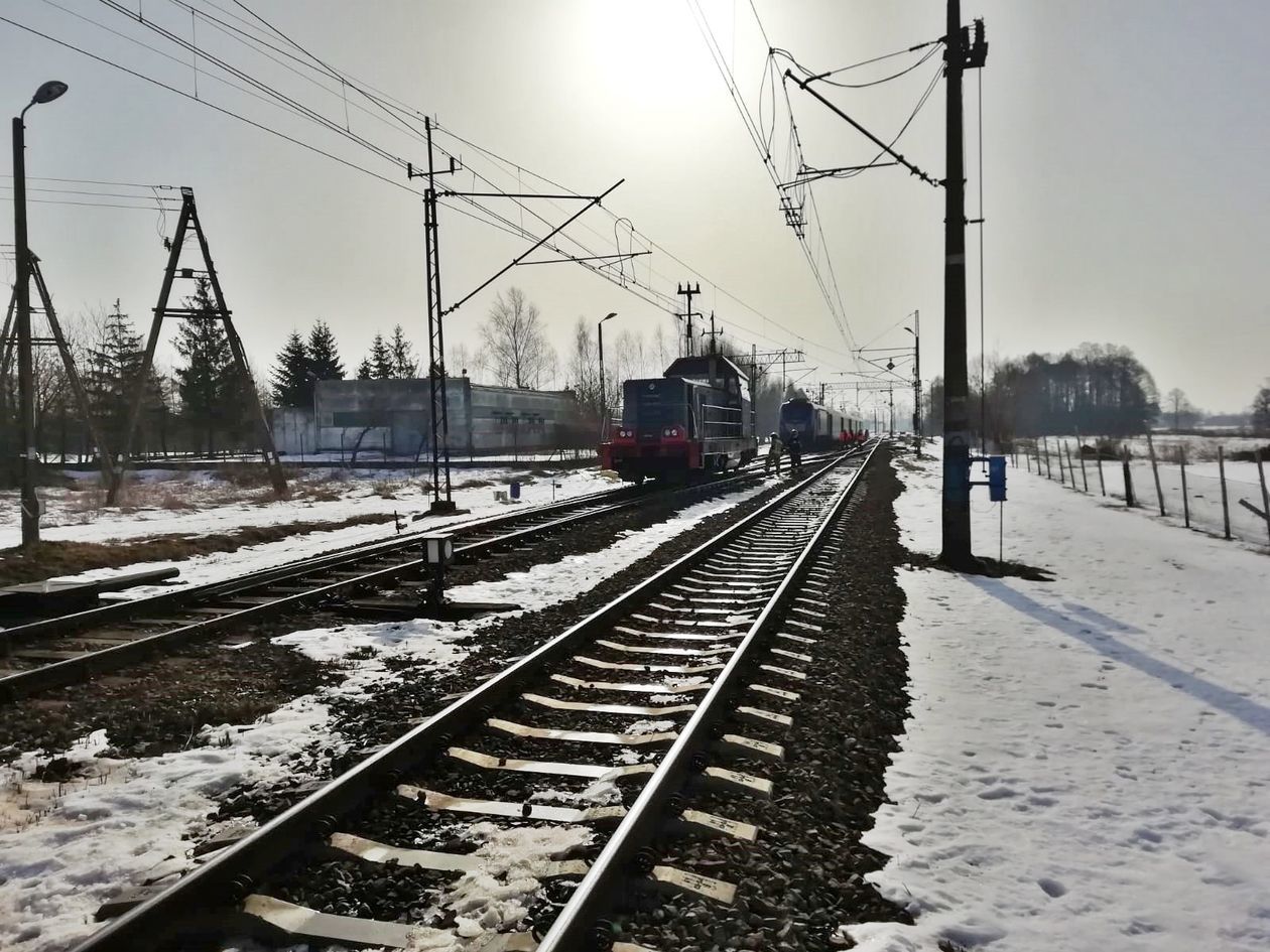  Grodzisko Dolne. Wypadek pociągu (zdjęcie 1) - Autor: KPP Leżajsk