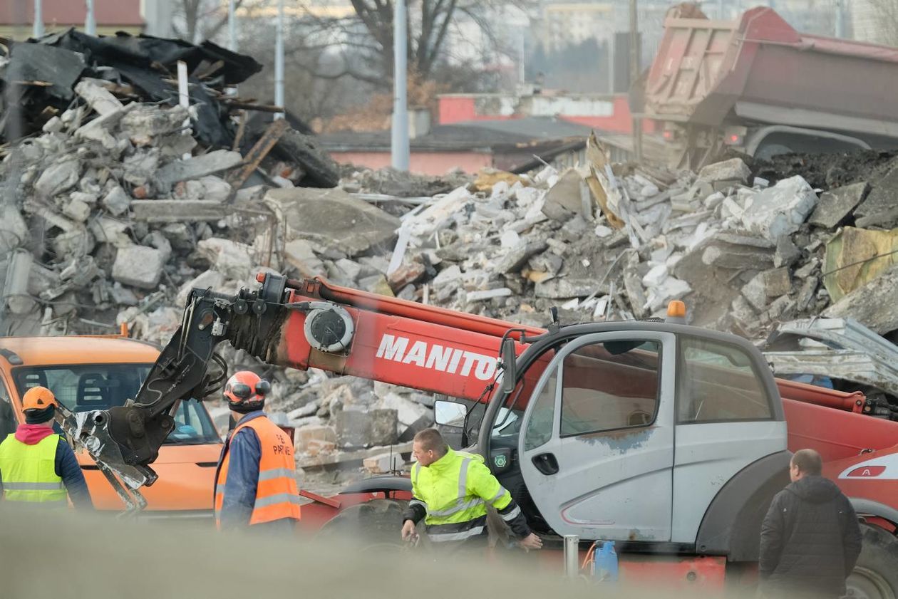  Plac budowy dworca metropolitalnego (zdjęcie 1) - Autor: Maciej Kaczanowski