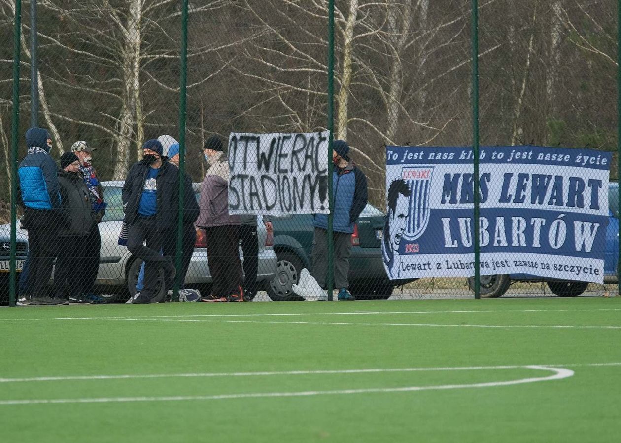  Lewart Lubartów vs Wisła Sandomierz (zdjęcie 1) - Autor: Maciej Kaczanowski