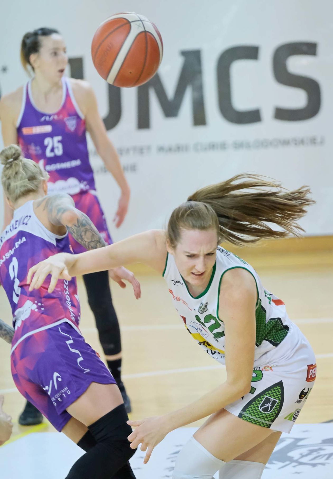  Pszczółka Polski Cukier AZS UMCS Lublin – KS Basket 25 Bydgoszcz 73:76 (zdjęcie 1) - Autor: Maciej Kaczanowski