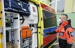 Przekazanie do użytku nowych ambulansów (zdjęcie 4)