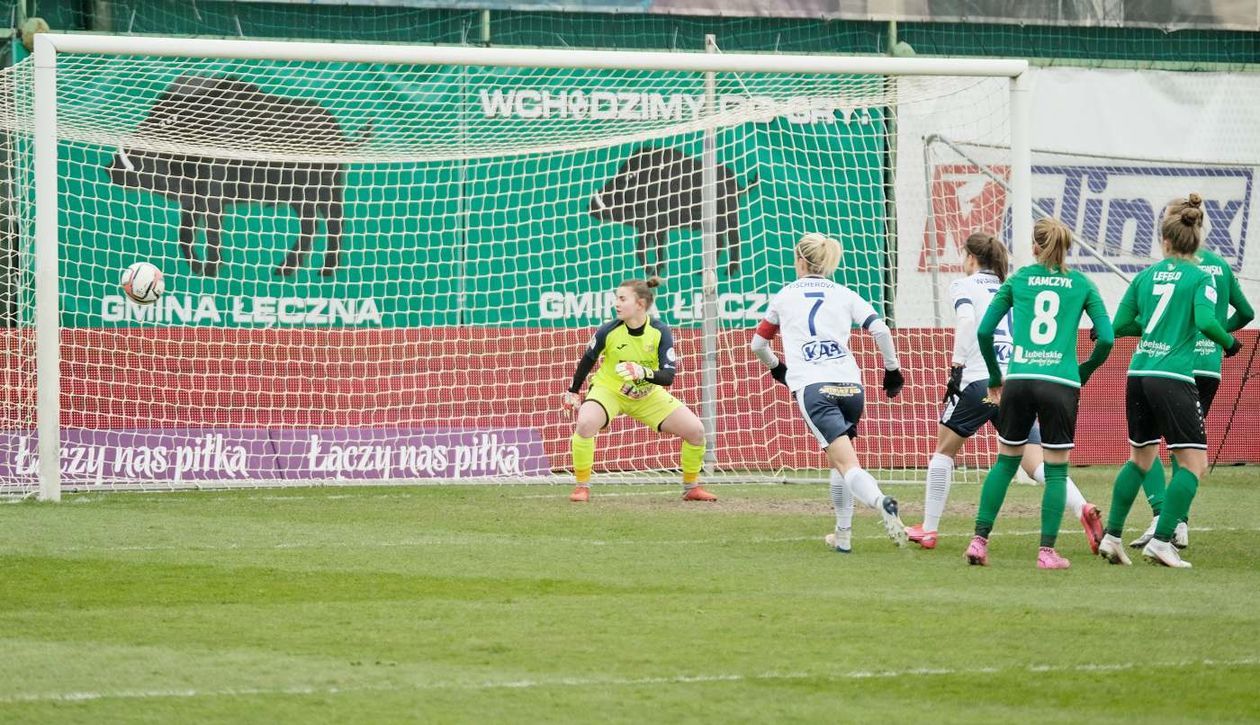  Ekstraliga kobiet: Górnik Łęczna vs Czarni Sosnowiec (zdjęcie 1) - Autor: Maciej Kaczanowski