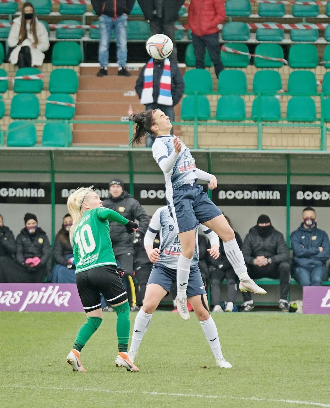  Ekstraliga kobiet: Górnik Łęczna vs Czarni Sosnowiec (zdjęcie 1) - Autor: Maciej Kaczanowski