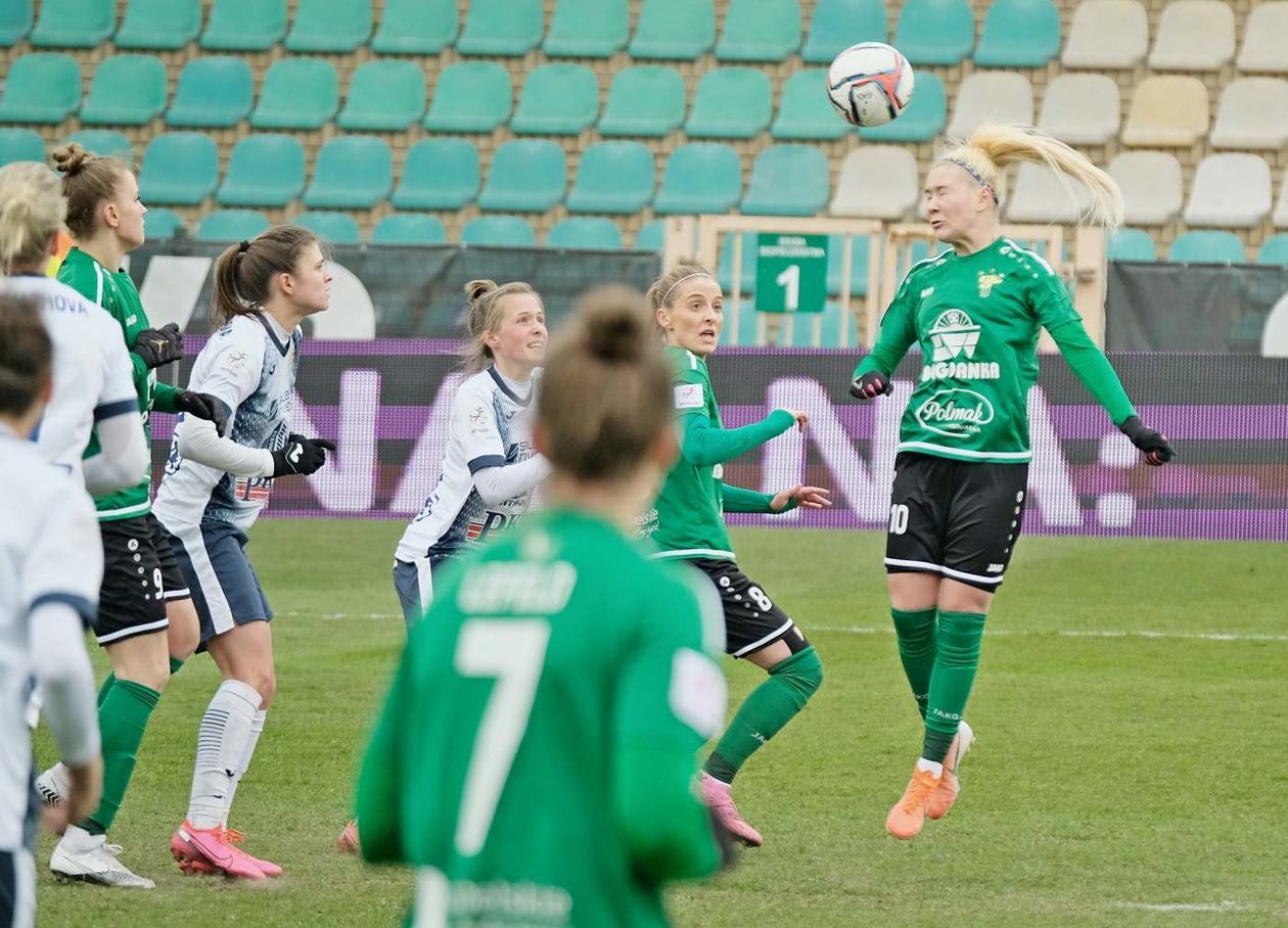  Ekstraliga kobiet: Górnik Łęczna vs Czarni Sosnowiec (zdjęcie 1) - Autor: Maciej Kaczanowski