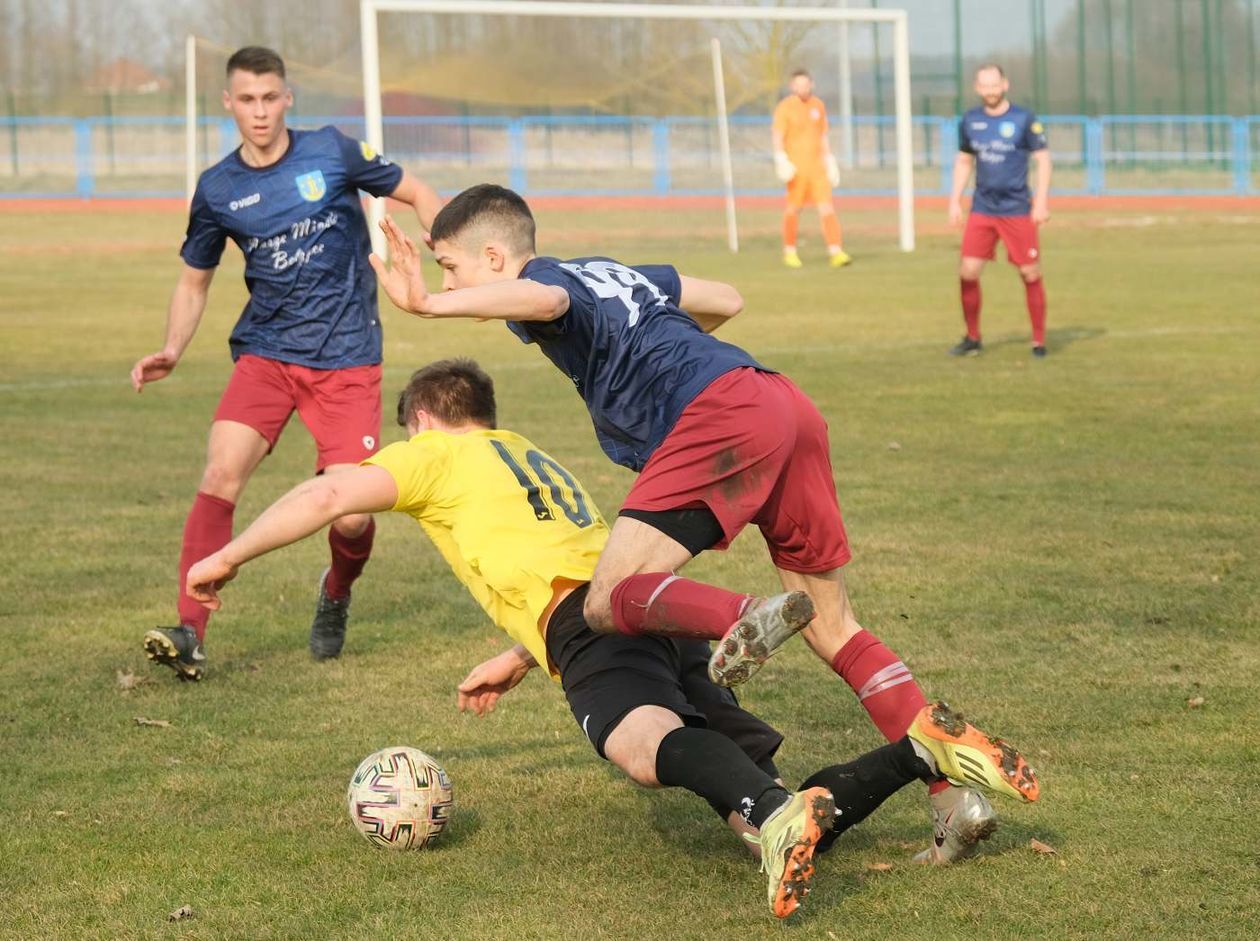  Unia Bełżyce vs Orion Niedrzwica (zdjęcie 1) - Autor: Maciej Kaczanowski