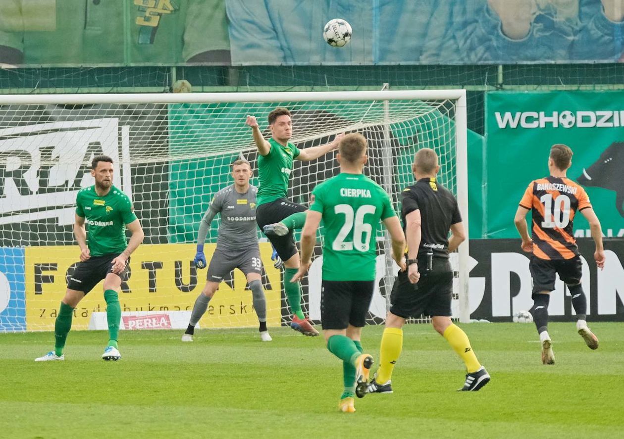  Górnik Łęczna - Chrobry Głogów 3:0 (zdjęcie 1) - Autor: Maciej Kaczanowski