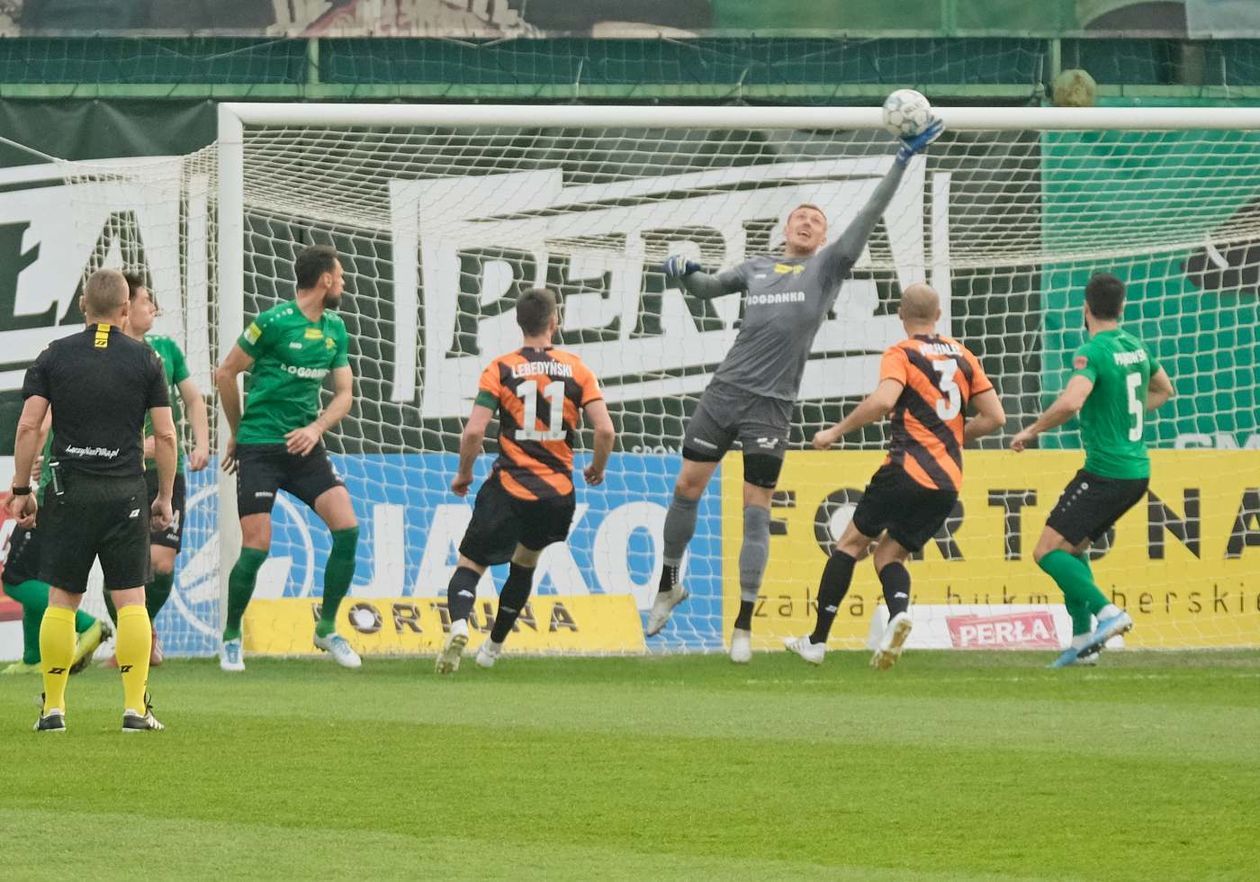  Górnik Łęczna - Chrobry Głogów 3:0 (zdjęcie 1) - Autor: Maciej Kaczanowski