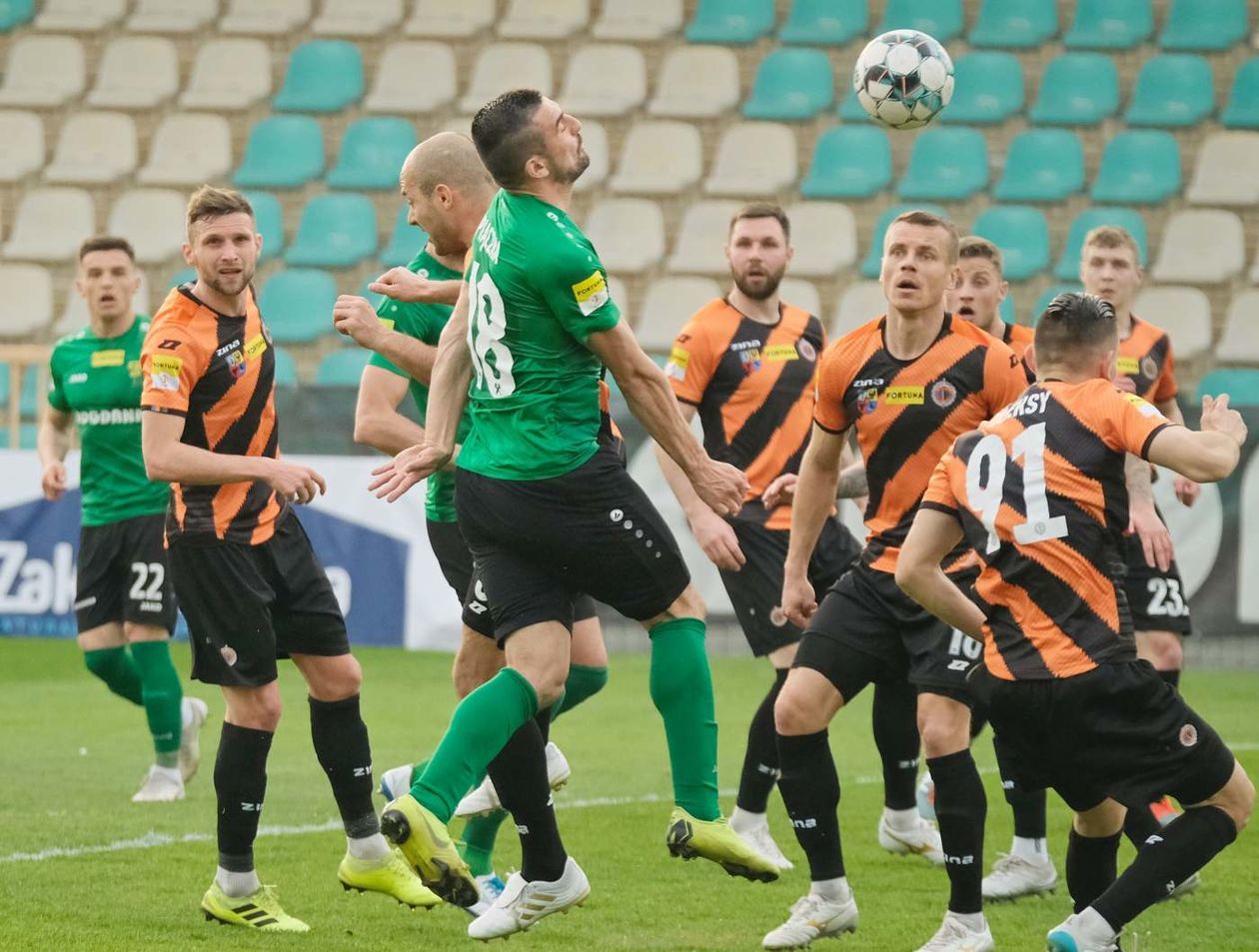  Górnik Łęczna - Chrobry Głogów 3:0 (zdjęcie 1) - Autor: Maciej Kaczanowski