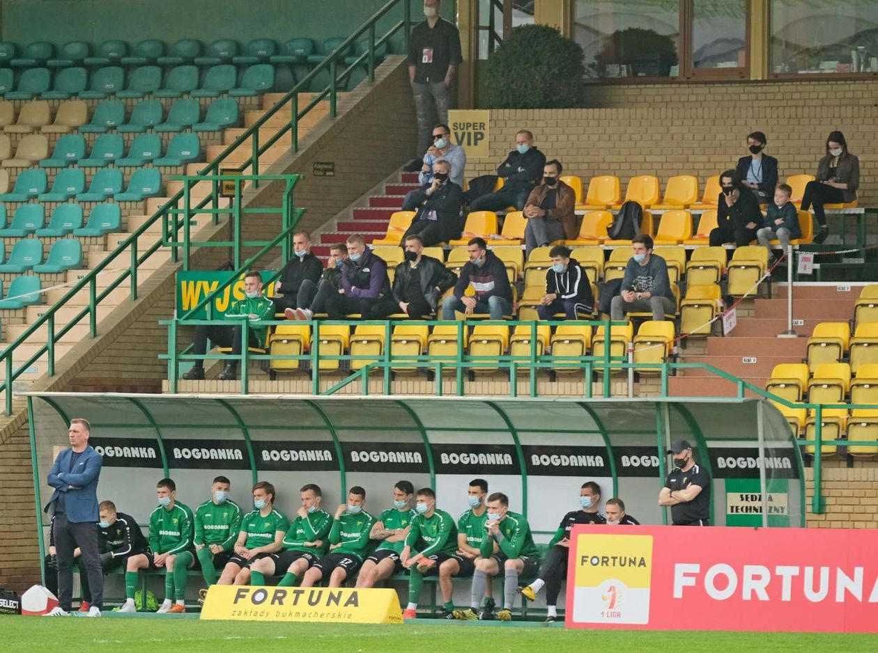  Górnik Łęczna - Chrobry Głogów 3:0 (zdjęcie 1) - Autor: Maciej Kaczanowski