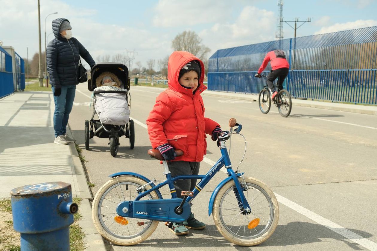  Bieg dla Niny nad Zalewem Zemborzyckim (zdjęcie 1) - Autor: Maciej Kaczanowski