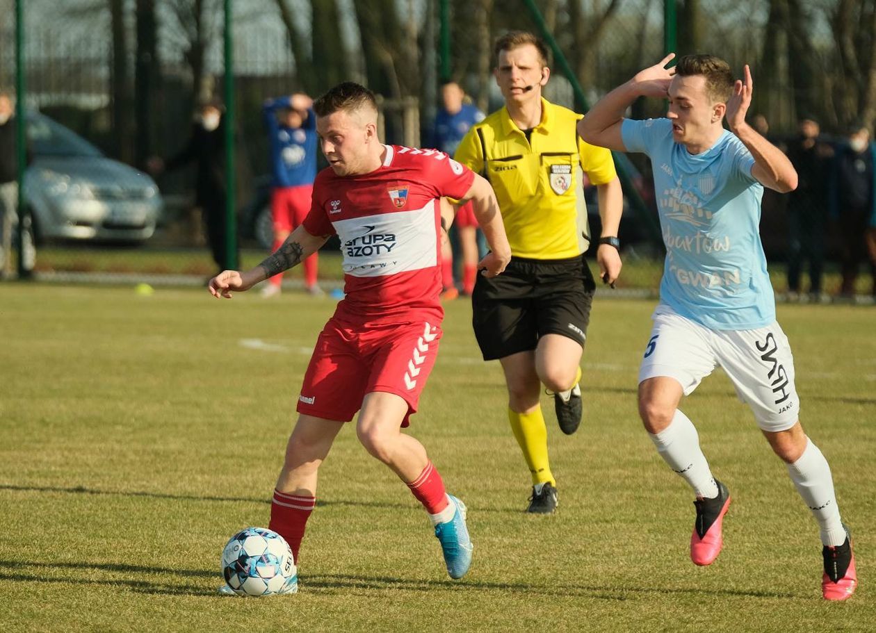  Lewart Lubartów – Wisła Puławy 0:2 (zdjęcie 1) - Autor: Maciej Kaczanowski